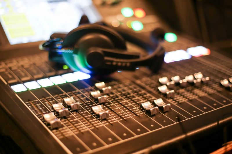Audio Production Lessons - Audio Production Lessons Boca Raton, Florida